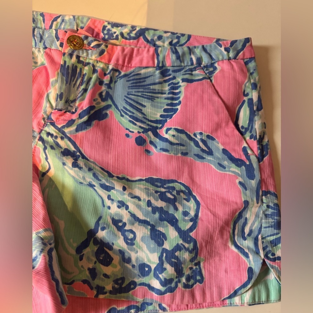 Lilly Pulitzer 8 Adie Shorts Capri Pink Samba 4" Inseam Preppy Colorful Coastal - Picture 3 of 13
